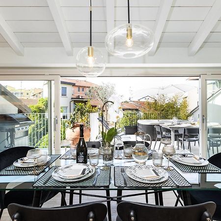 *Villa Olivo*With Private Terrace & Jacuzzi + 3Bedrooms Milano Dış mekan fotoğraf